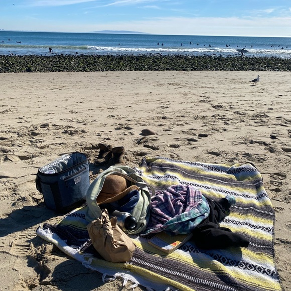 Meet your Posher, Eve - Picture 3 of 16